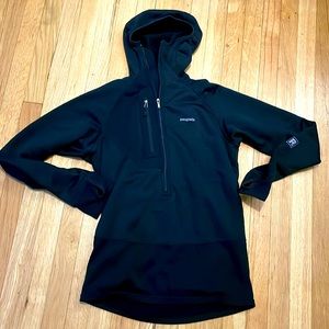 Patagonia R1 Fleece Pullover Hoody, M's XS, Black